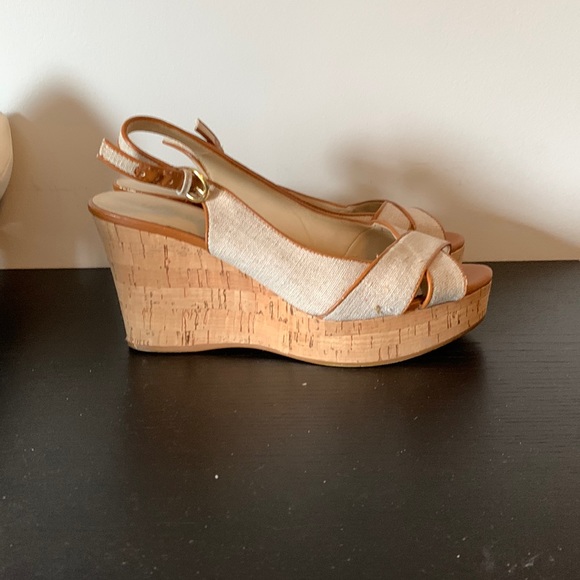 Sandales - Picture 1 of 2